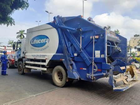 Falta de pagamento da Prefeitura ameaça coleta de lixo em Sete Lagoas e garis prometem paralisação