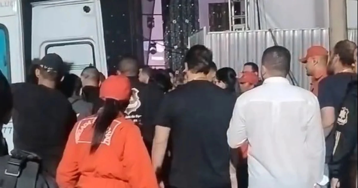 EXPOSETE 2026: Noite de sexta termina com 12 feridos após queda de camarote e furtos de celulares em