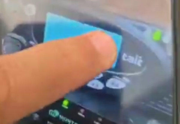 [VÍDEO] EXCLUSIVO: PM de Pedro Leopoldo teria acionado rádio acidentalmene e transmitido ato sexual